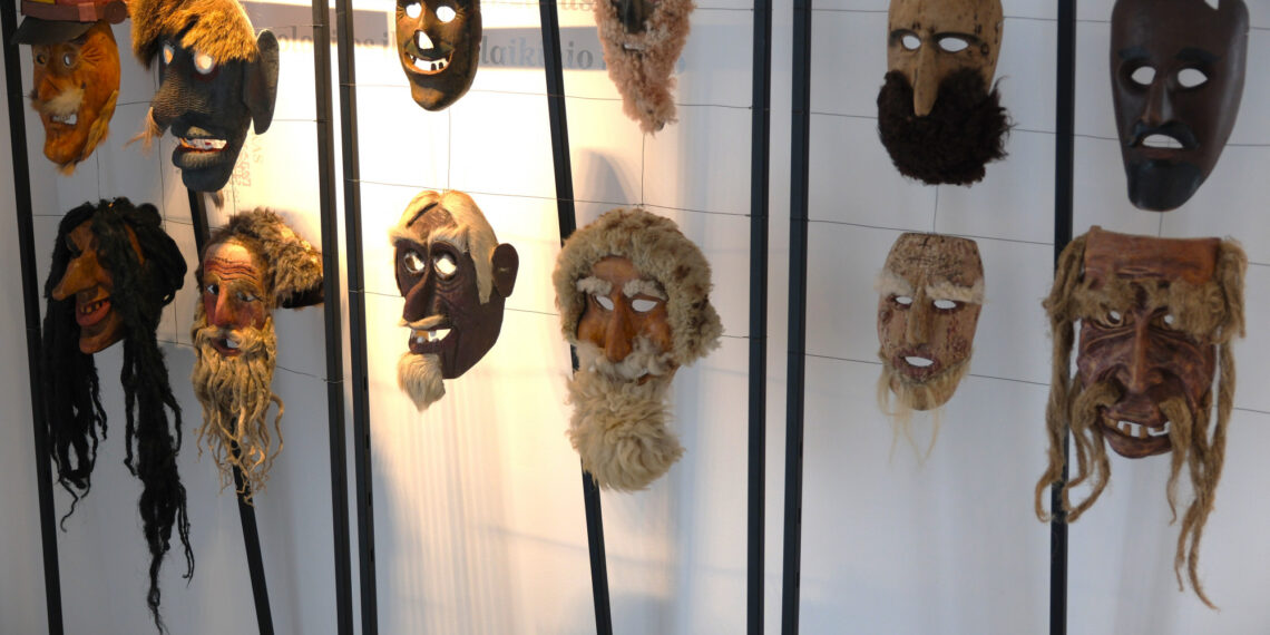 Užgavėnių kaukės/Telšių raj.sav.nuotr.