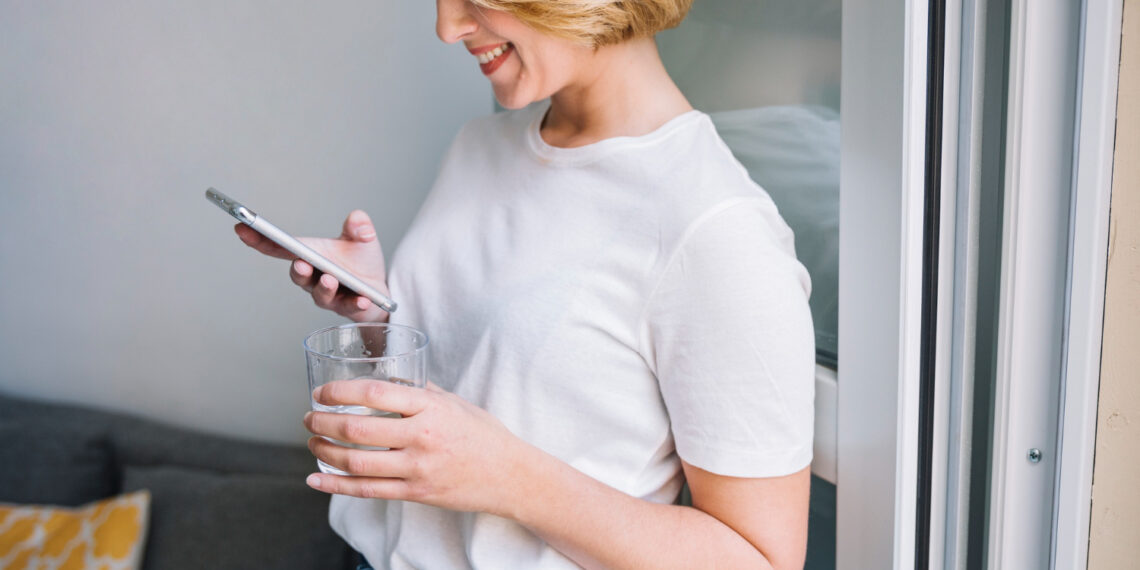 „Jaunimo linija“ kviečia savanoriauti/Asociatyvi nuotr./Freepik