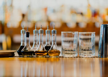 Telšiuose nustatyta neteisėta naminės degtinės prekyba