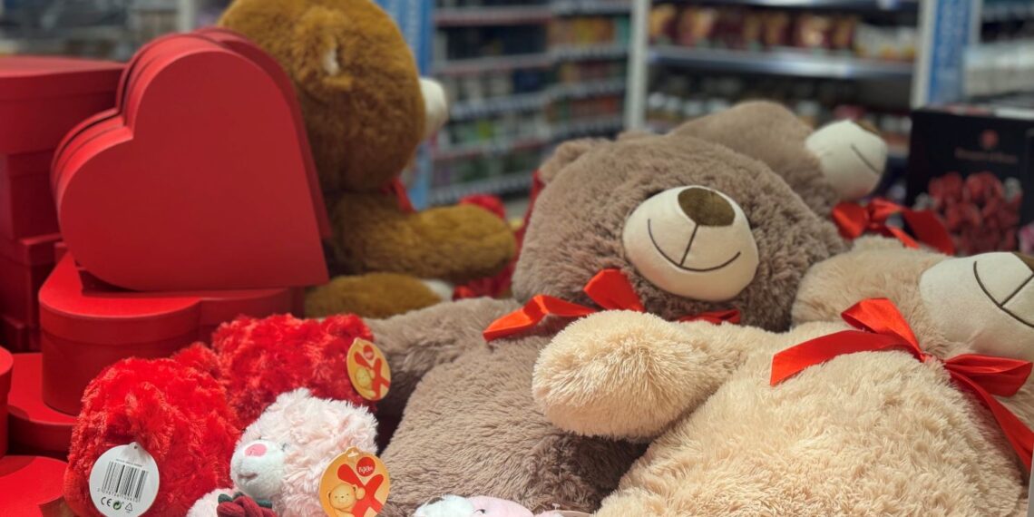 Valentino dovanos / „Maxima“ nuotr.