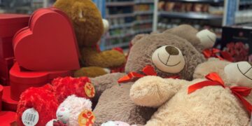 Valentino dovanos / „Maxima“ nuotr.