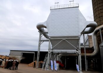 Mažeikių katilinėje biokuro katilams įdiegti elektrostatiniai filtrai, skirti kietųjų dalelių kiekiui ore mažinti