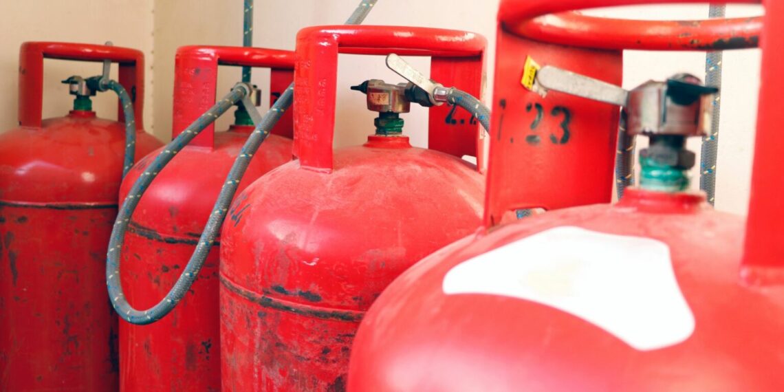 Suskystintų naftos dujų balionai/Kelmės raj.sav.nuotr.