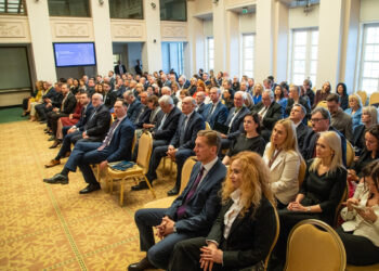 Prezidentūroje – Lietuvos prekybos, pramonės ir amatų rūmų apdovanojimai