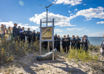 Proginė M. K. Čiurlionio paveikslo reprodukcija perduota saugoti muziejui