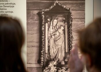 Kretingos muziejuje visuomenei bus pristatyta legenda tapusi Laukžemės Madona