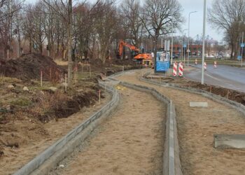 Atnaujinami Minijos ir Smiltelės gatvių pėsčiųjų ir dviračių takai Klaipėdoje
