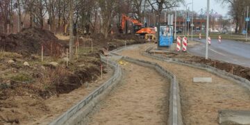 Atnaujinami Minijos ir Smiltelės gatvių pėsčiųjų ir dviračių takai Klaipėdoje