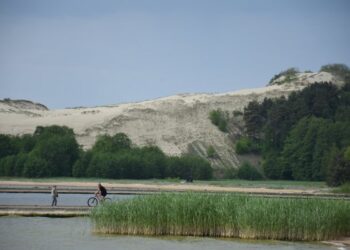 Netikėta, bet laukta: „Sveika, Neringa!“ vyks du kartus