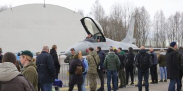 Šiauliuose surengtas tradicinis bėgimas „Runway Run“ kasmet primena apie Lietuvos narystę NATO