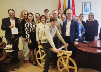 Jurbarko rajono savivaldybėje lankėsi Krailsheimo (Vokietija) jaunimo grupė