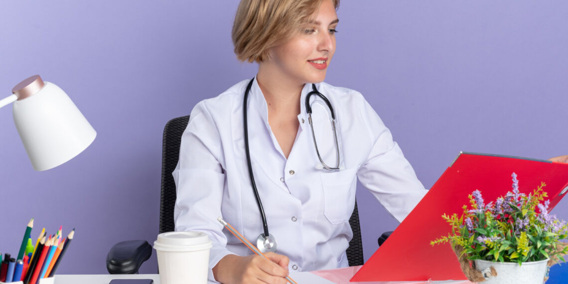 Medicinos darbuotojas/Asociatyvi nuotr./Freepik