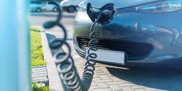 Planuojamos papildomos lėšos elektromobiliams įsigyti