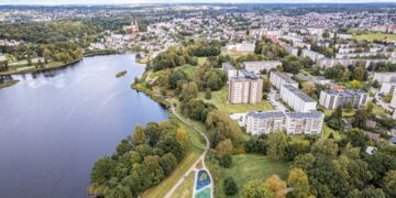 Daugiabučiai Plungėje/Plungės raj.sav.nuotr.