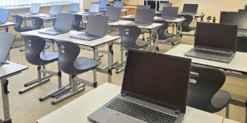 Šiaulių mokykloms – milijono eurų vertės moderni įranga