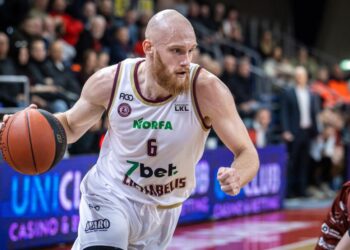 Turnyrinės lentelės kaimynų akistatoje „Lietkabelis“ sutriuškino „Gargždus“