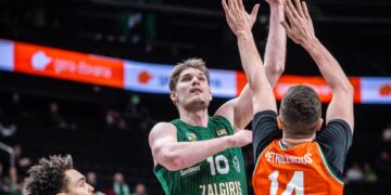 „Gargždai“ privertė „Žalgirį“ paprakaituoti dėl eilinės pergalės