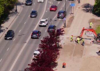 Klaipėdos mieste toliau vyksta Minijos gatvės pėsčiųjų ir dviračių takų kapitalinio remonto darbai