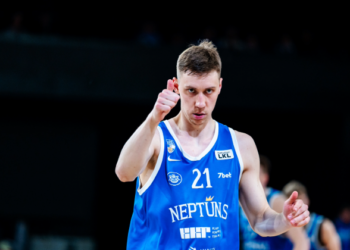 Klaipėdos „Neptūnas“ pirmenybių atkrintamųjų varžybų ketvirtfinalio serijoje startavo pergale