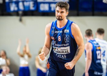 L. Kreišmontas grįžta į Klaipėdą
