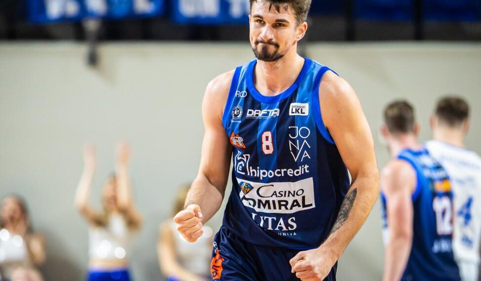 L. Kreišmontas grįžta į Klaipėdą