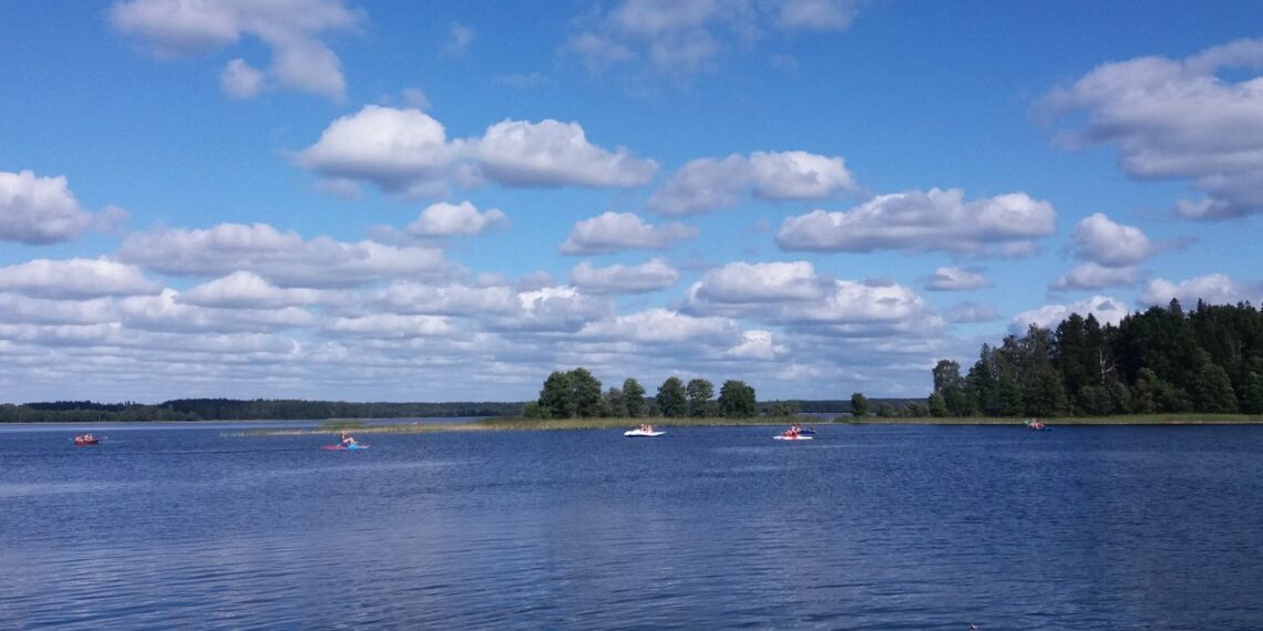 Laisvalaikis ežere/Plungės raj.sav.nuotr.