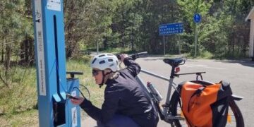 Dviračių remonto stotelė/Neringos sav.nuotr.