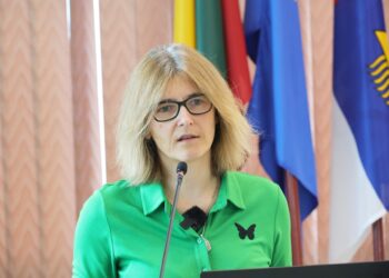 Šiaulių iniciatyva peržengia savivaldybės ribas: tvarkoma valstybės prižiūrimo tako atkarpa
