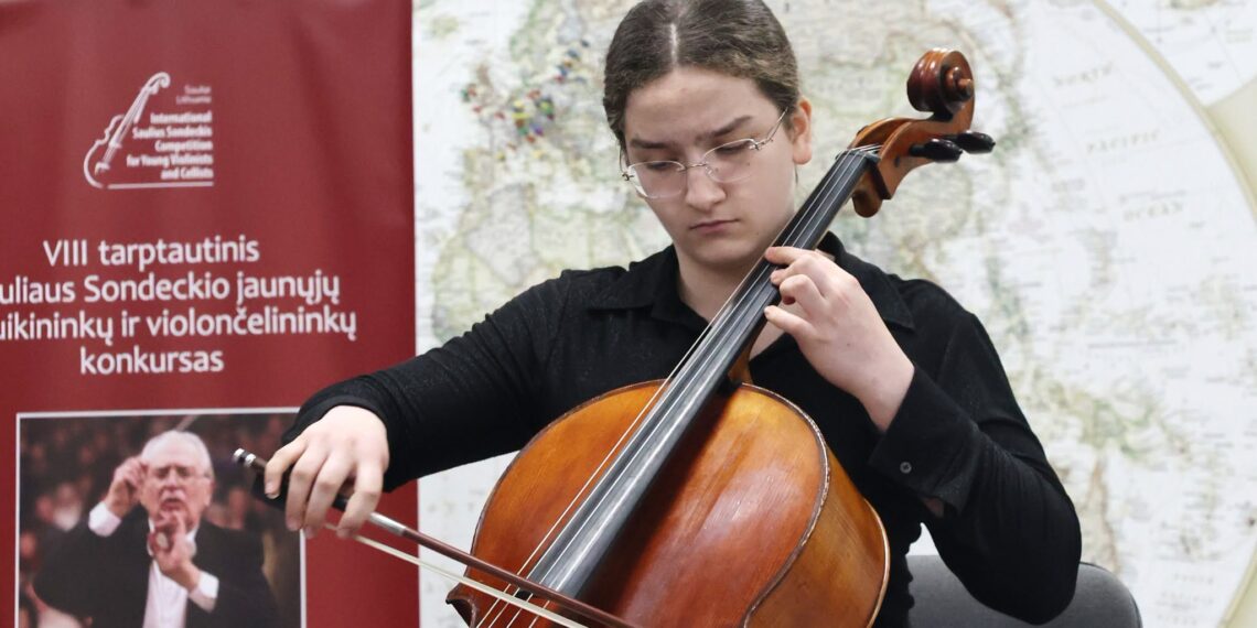 Į Šiaulius grįžo Tarptautinis Sauliaus Sondeckio jaunųjų smuikininkų ir violončelininkų konkursas