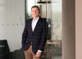 Vaidas Žagūnis. Atsinaujinęs naftos kainų šokas vėl išbando Lietuvos verslo pasitikėjimą