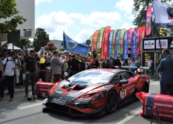 Palangoje vėl riaumos sportinių automobilių varikliai