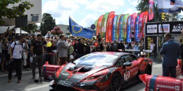 Palangoje vėl riaumos sportinių automobilių varikliai