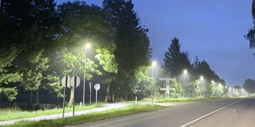 Kretingos rajone apšviestas Vydmantų pėsčiųjų ir dviračių takas