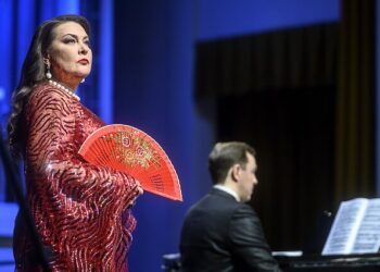 Nomeda Kazlaus kviečia į du išskirtinius renginius Palangoje
