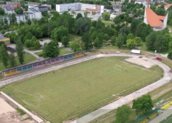 Vykdomas Naujosios Akmenės miesto stadiono atnaujinimo projektas