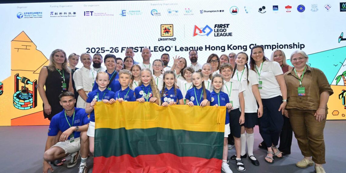 Šiaulių jaunieji robotikos talentai/Šiaulių m.sav.nuotr.