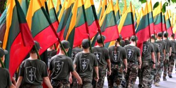 Ariogaloje nuskambėjo tradicinis tremtinių, politinių kalinių ir laisvės kovų dalyvių sąskrydis „Su Lietuva širdy“