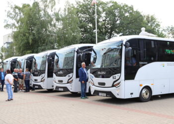 Raseinių autobusų parką papildė penki nauji autobusai