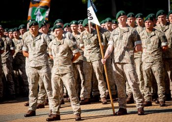 Jurbarke vyko  iškilminga Kęstučio bataliono privalomosios pradinės karo tarnybos karių išleidimo į atsargą ceremonija