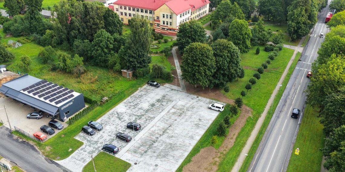 Vėžaičių centrinė aikštė/Klaipėdos raj.sav.nuotr.