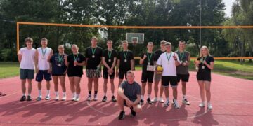 Vaiguvos jaunimas sėkmingai įgyvendino projektą „Vaiguvos šaknys augina žmogų“