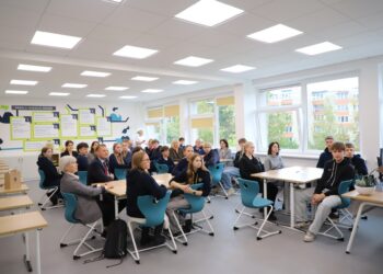 Šiauliuose atidaryta LJA Antreprenerystės klasė