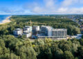 Palangoje statomas „Palanga Marriott Resort & Spa“ pasiekė aukščiausią tašką – iškeltas vainikas