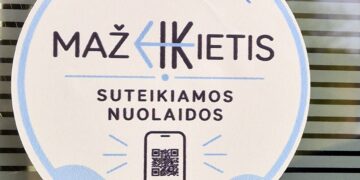 Partnerystės lipdukas/Mažeikių raj.sav.nuotr.