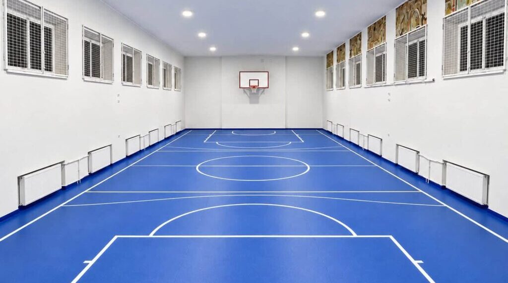 Tytuvėnų gimnazijos sporto salė/Kelmės raj.sav.nuotr.