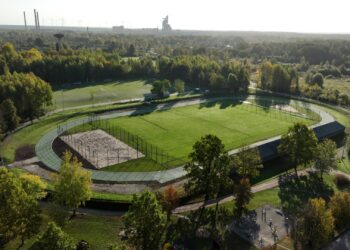 Atnaujintas Naujosios Akmenės miesto stadionas